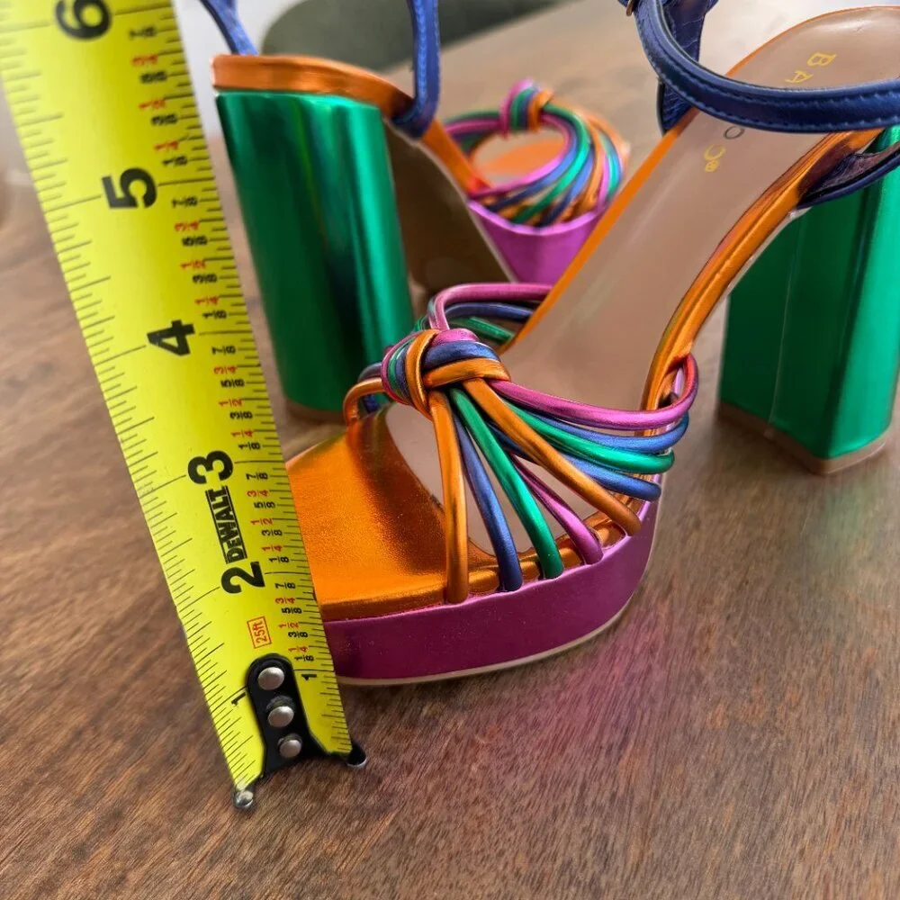 NEW Bamboo Multicolor Platform Block Heel Sandals Size 6